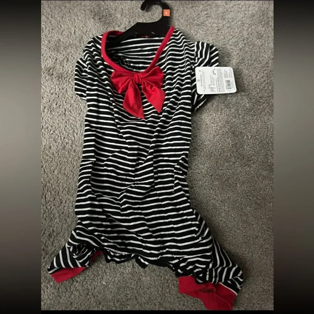 YOULY The Revolutionary Striped Pet Pajamas, Large NWT Black White Red Bow
